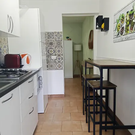 Monolocale Con Cucina In * Catania